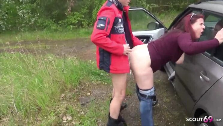 Ugly German Mature Street Hooker Outdoor Fuck by Young Guy