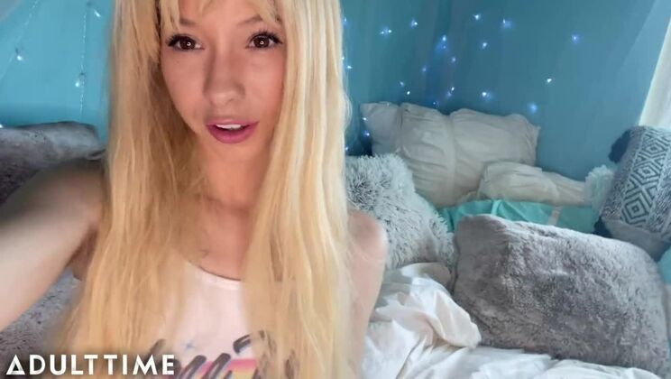 ADULT TIME Petite Blonde Kenzie Reeves Solo Fun with Toys
