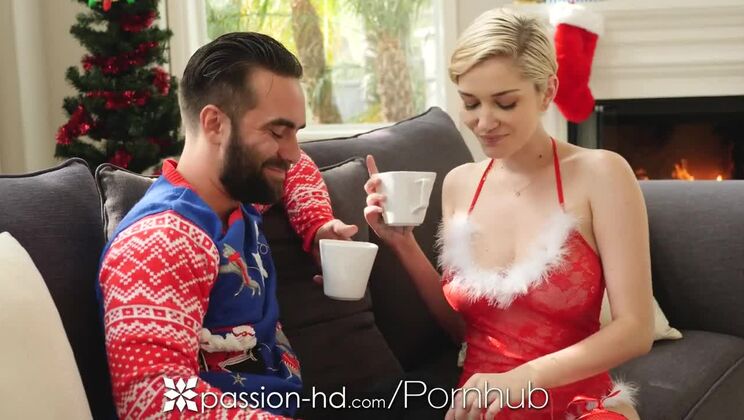 PASSION-HD Busty Blonde Gives Christmas Gift Every Man Wants