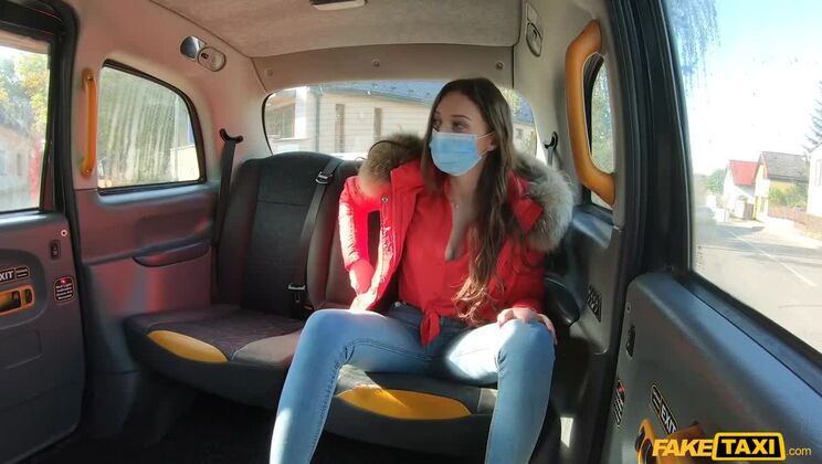 Isabella Della's Taxi Tease: Respect the Driver