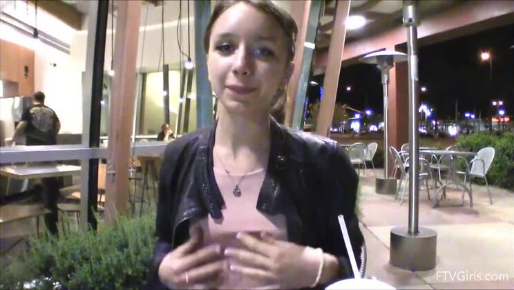 Teen Roller Skater Aurora Exposed