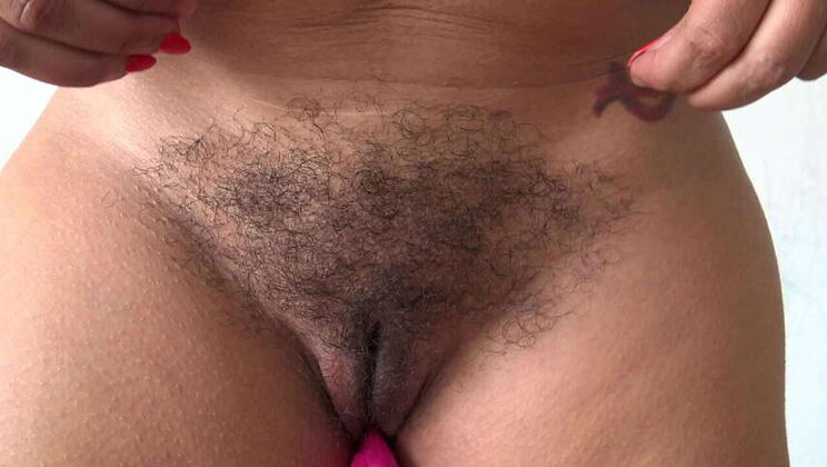 French Amateur Stepmom Displays Her Hairy Private Close Up