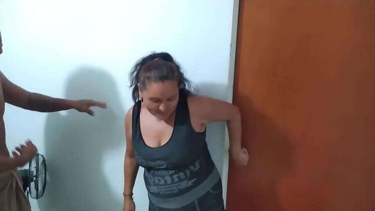 Stepmom Naty Palmas Craves Hard Sex