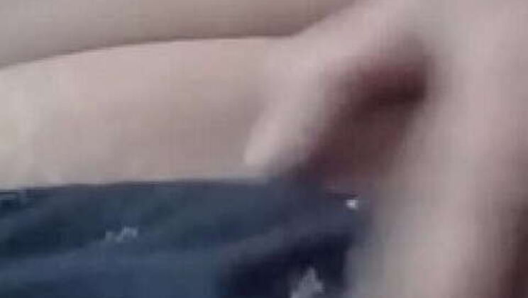 Shaved Pussy Teen Pleasure