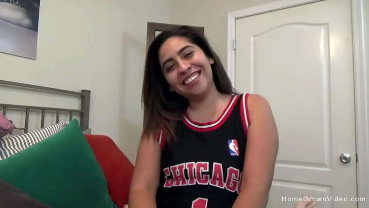 Amateur Mariah's Oral Skills with Mike Brest