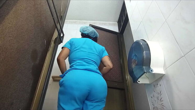 Big Booty Ebony Nurse Caught on Bathroom Cam