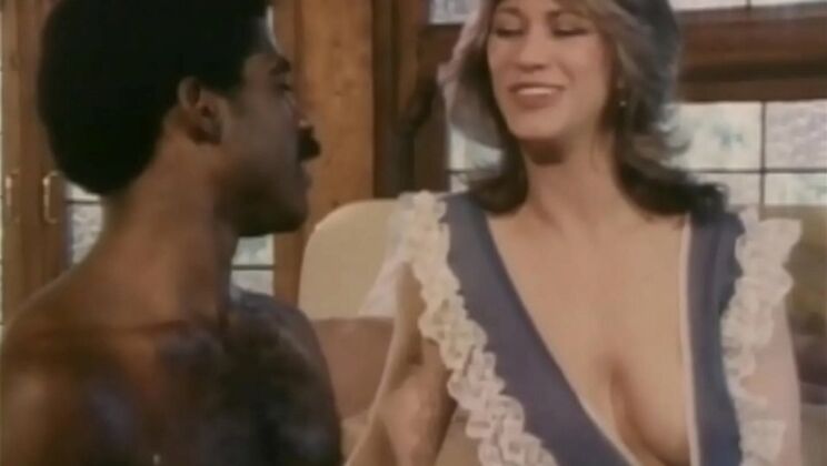 Classic MILF Marilyn Chambers Takes Huge BBC in Retro Interracial Scene