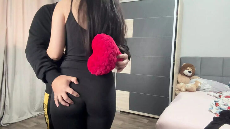 Step Sister Amaya Mori Surprises Me With Her Skills - Big Ass Latina Teen Creampie