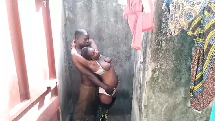 Hot Step Mom Seduction: African Beauty Loves My Big Cock