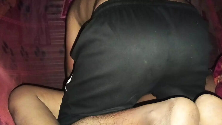 Hot Desi Bhabhi Valentine's Day Fuck with Devar - Indian Aunty Hardcore Action