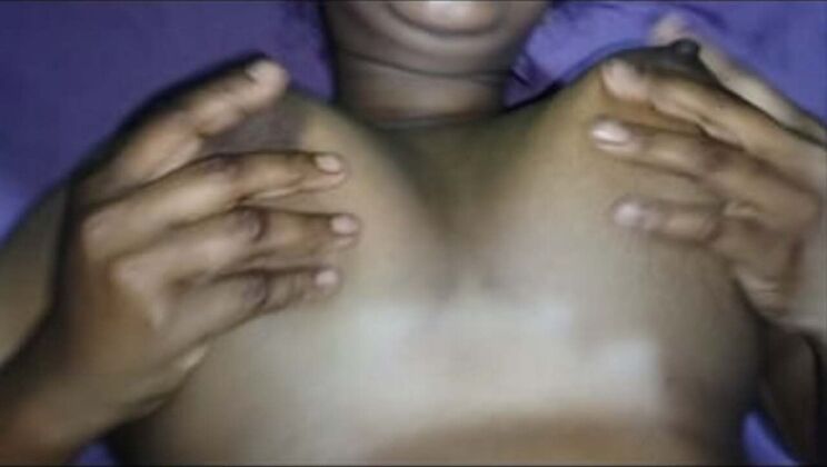 Desi Bhabhi Fucks Stepson in Hot Homemade Bangla Sex Video