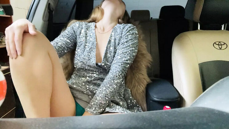 Stacy_via's Risky Public Orgasm in Underground Parking - Squirting & Moaning