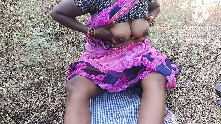 Marathi Desi Wife Outdoor Hardcore Fuck in Doggy Style with Handjob