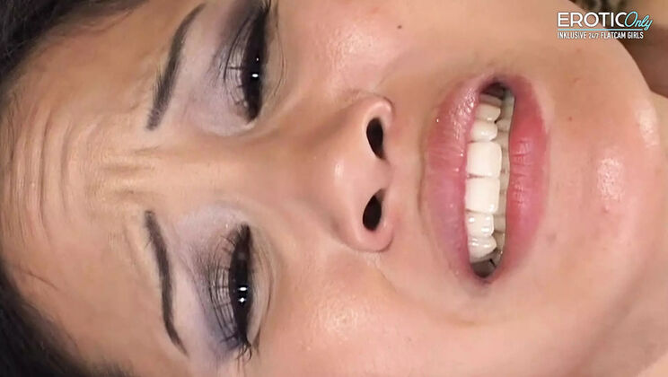 Jessica Bangkok gives sloppy deep throat blowjob and rubs cock between her thighs