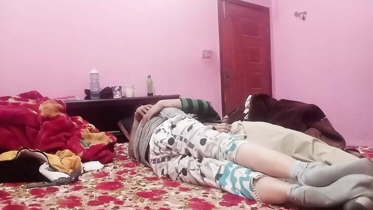 Desi Stepsister Fucks Stepbrother Hard on Bed - Hot Pakistani Sex