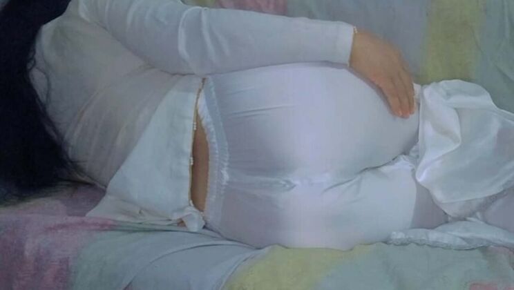 Sexy Pakistani Bhabhi Anal Fuck - Desi Girl with Sweet Ass & Perfect Body