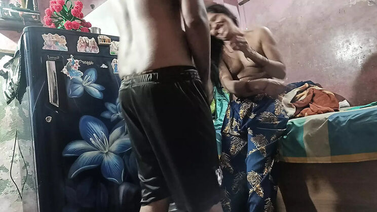 Indian Bhabhi Caught Naked in Bath - Rough Sex & Cum on Tits - Homemade HD