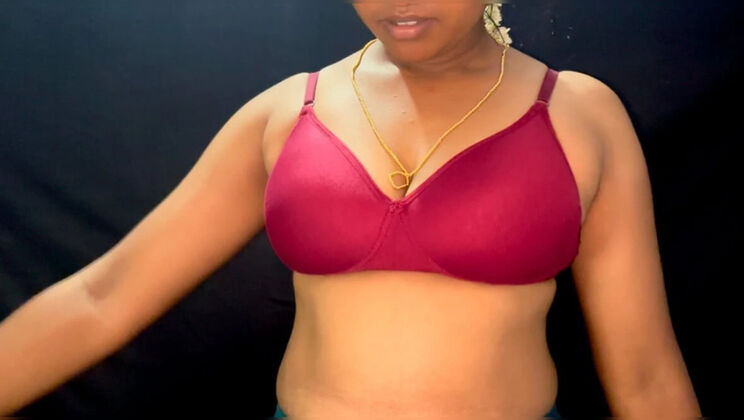 Hot Tamil Girl Mary V Strips Naked - Big Natural Tits & Desi Aunty Action