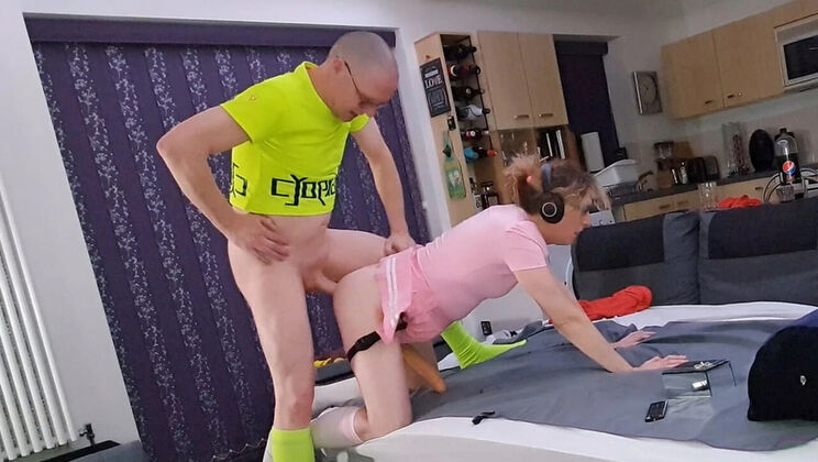 British MILF Lisa Essex Dominates DILF with Strapon Pegging and Bareback Fuck