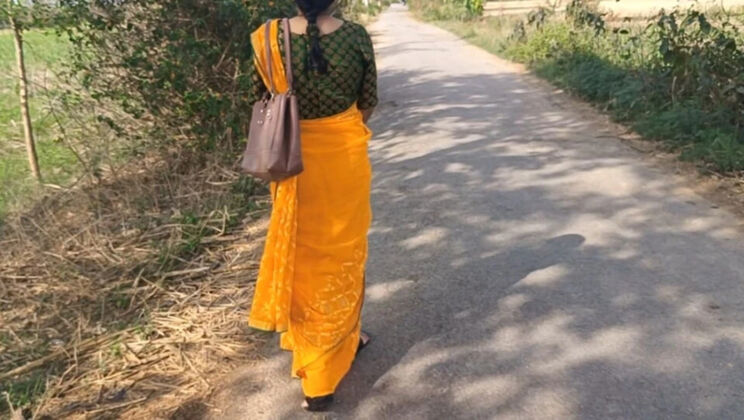Desi Bhabhi Tanya Fucked Hard by Stranger - Big Tits, Moaning & Hindi Audio