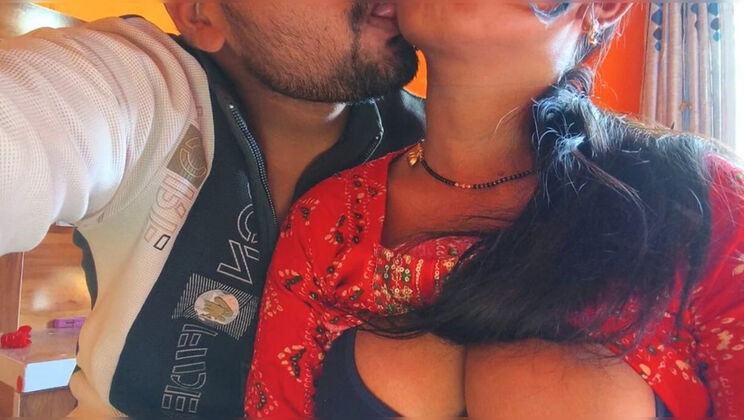 Hot Indian Bhabhi Fucked by Taxi Driver - Tight Young Pussy Pounded Slow - Desi Sex in Hindi