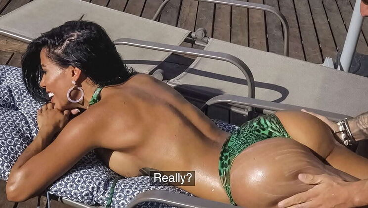 Horny MILF Mom in Bikini Craves Big Dick Outdoors