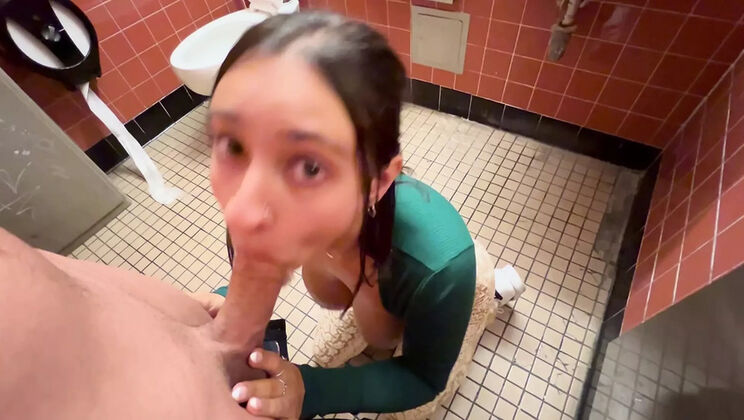 Public Bathroom Fuck with Busty Teen Hailey Rose - Amateur Sex in Toilet