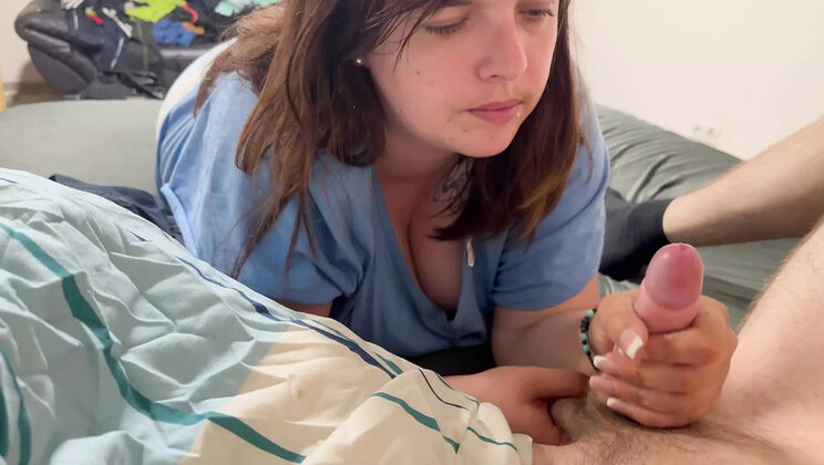 Hot Chubby Tessa Gives Amazing POV Blowjob - Homemade Amateur Sex