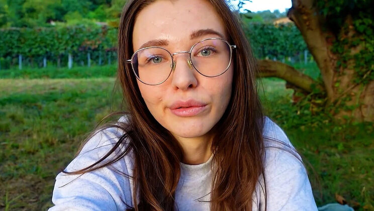 Skinny German Teen Emmi-Hill Shows Huge Labia & Big Clit in Outdoor Field Fuck