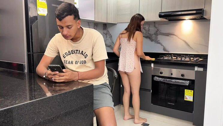 Hot Redhead Stepsister Stuck in Oven, Begs for Help But Gets My Huge Cock in Her Ass Instead