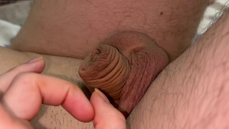 Tiny uncut dick shoots thick load in my mouth - Russian step sis deepthroat