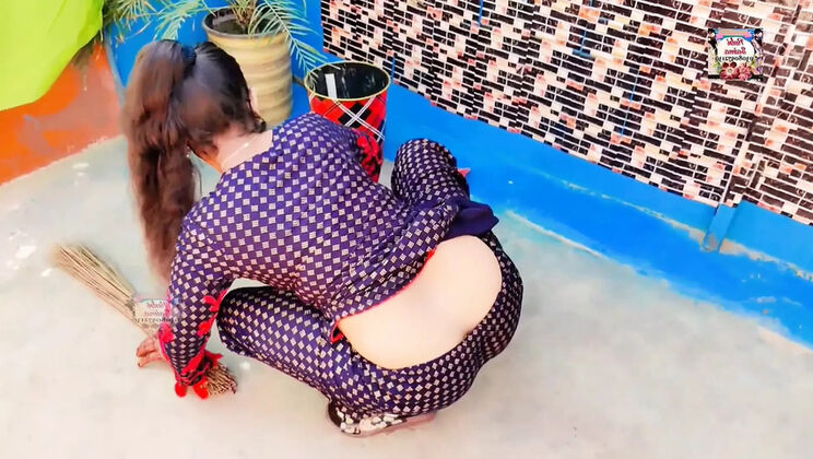 Hot Pakistani Girl Muskan Rani Viral Sex Tape - Desi Aunty Anal & Doggy Style