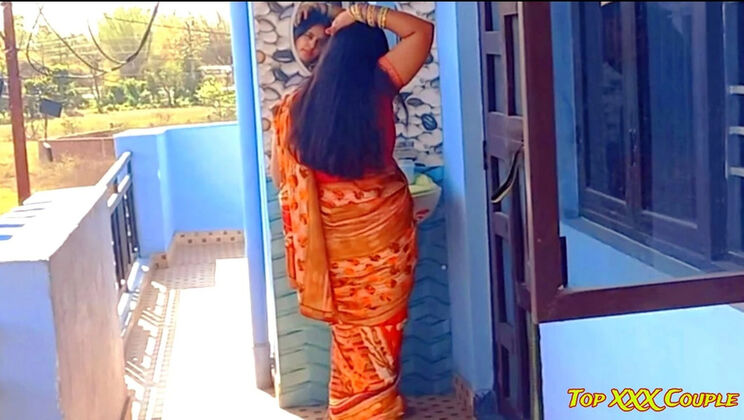 Hot Desi Bhabhi Fucking Hard in Doggy Style - Homemade XXX Video