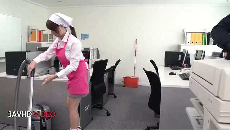 Hot Asian Brunette Chihiro Akino Gives Intense Blowjob in Office - HD JAV