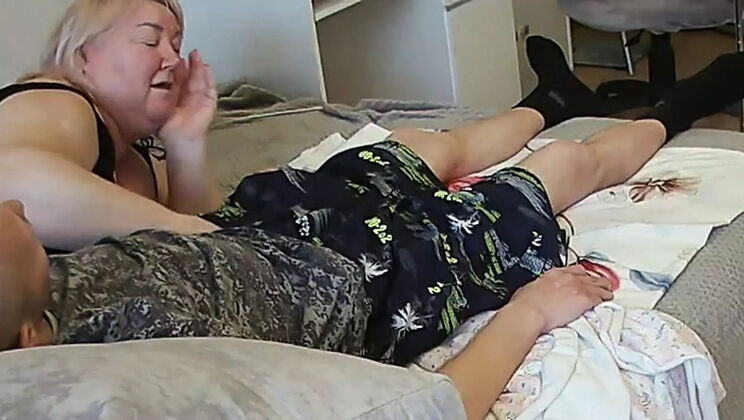 Hot Russian MILF Neighbor Sucks My Dick Deep During Break - Homemade HD