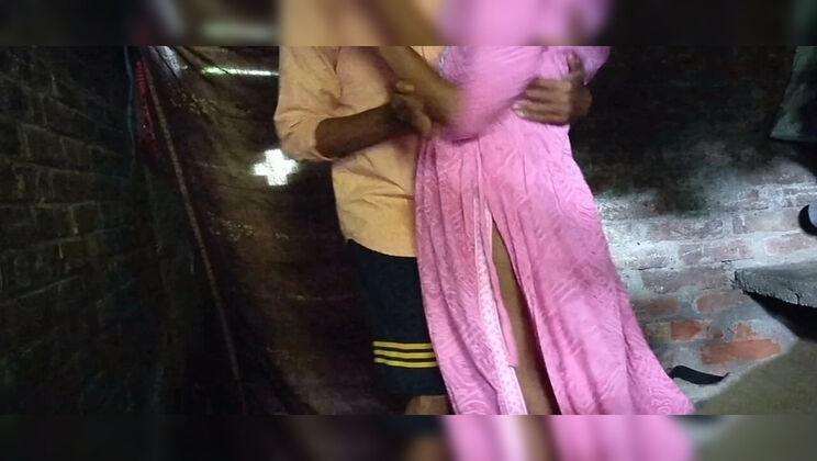 Desi Village Teacher Fucks Student Doggy Style - Viral Indian Sex Video