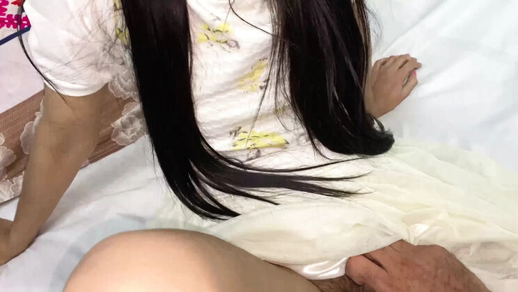 Virgin Girl Gets Fucked By Her Tuition Teacher's Thick Cock - Desi Amateur HD