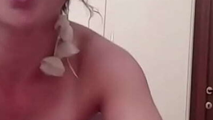Amateur Girl Riding Hard For Real Orgasm - Homemade Cowgirl Sex