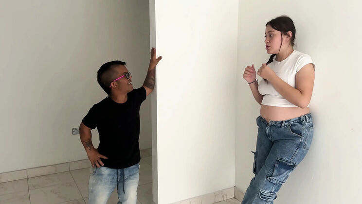 Huge Cock Fucks Rich Pregnant Latina Real Estate Agent for Rent Deal - Amateur 4K Fuck