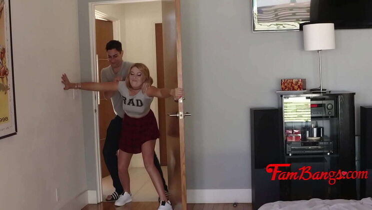 Stepbro Fucks Skinny Petite Teen Stepsis After Stepmom Loses Ring