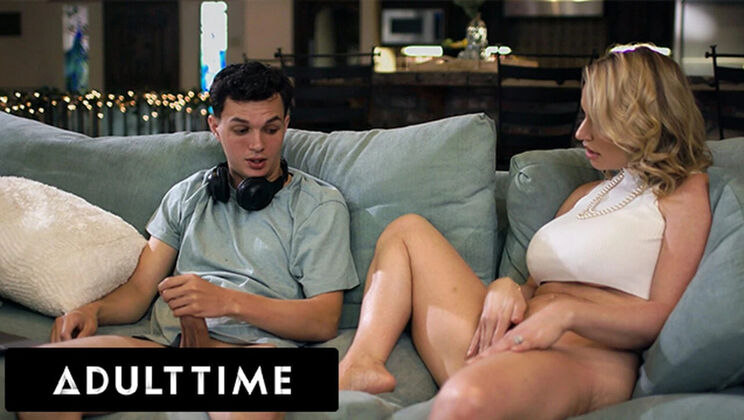 MILF Rachael Cavalli Catches Stepson Jerking Off and Joins Him for Hardcore Gooning Sex