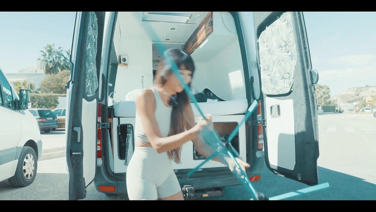 DaringKiara's Outdoor Solo Adventure: Nude Flashing & Fingering in Public