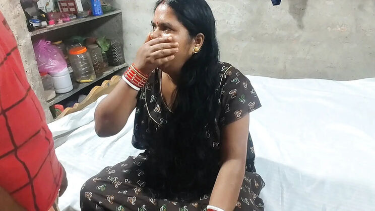 Desi Village Style Indian Homemade Fucking with Raju and Teen Girl Blowjob