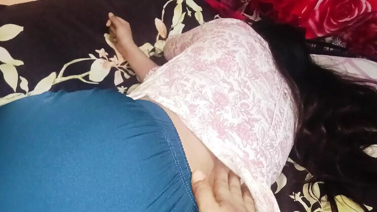 Desi Aunty Hard Fuck Hindi Audio Jungle Sex