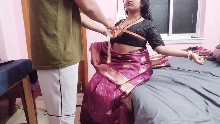 Bhabhi's bra removed by tailor for perfect measurement - Shraddha Pandey deep throat fuck and dirty talk in Hindi