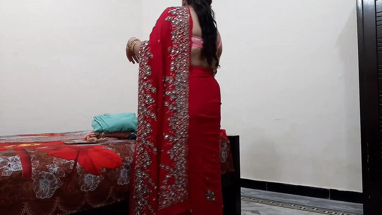 Brother-in-law fucks sister-in-law after finding her secret affair - QueenbeautyQB homemade Hindi roleplay