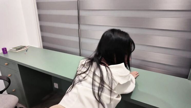 Horny Asian Teacher with Big Ass Gets Cum on Pantyhose by Miuzxc