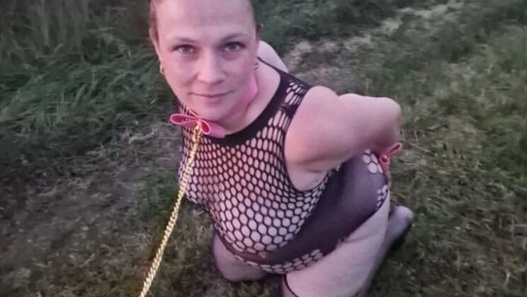Glasses MILF Saskialove87 Deep Throat Blowjob Outdoor - German Amateur Housewife Swallows Cum