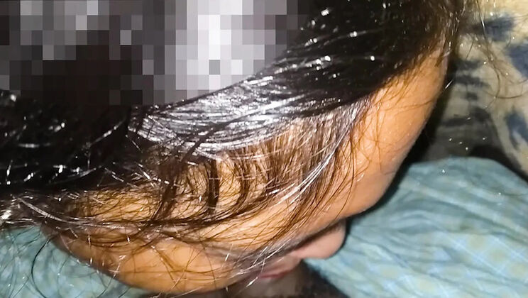 Desi girlfriend gives amazing blowjob and hot sex with dirty talk