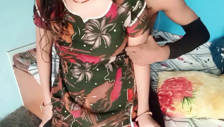 Kajal Yadav Desi Bhabhi Hardcore Anal with BBC at Home